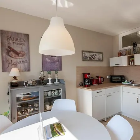 Apartment Panoramablick Mit Balkon *