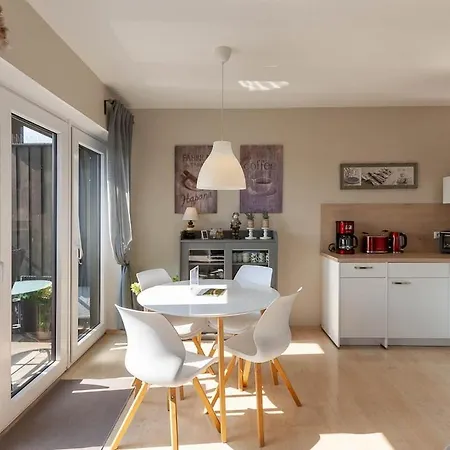 Panoramablick Mit Balkon Apartment