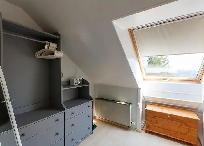 Apartment Panoramablick Mit Balkon